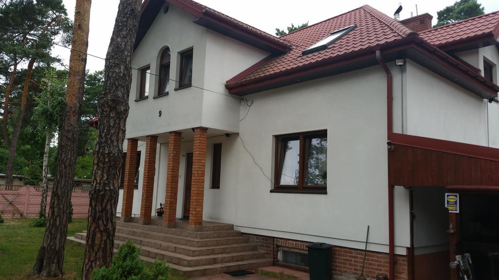 דירות Józefów Sosnowy Dworek מראה חיצוני תמונה